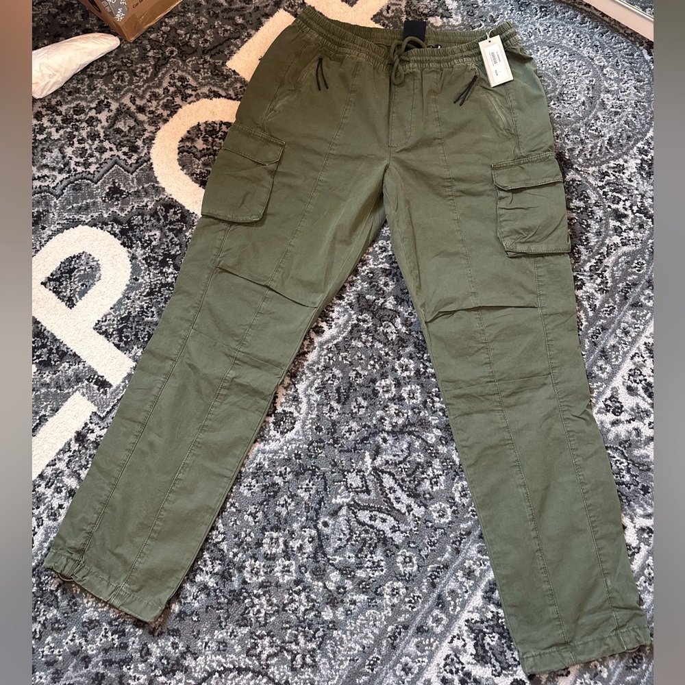Kith Cargos